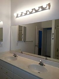 Elegant 3 Bedroom Home Up on Ravenscroft in Charlottesville, VA (Photo 6 of 8)