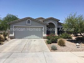 Single Family Home For Rent in Phoenix, AZ