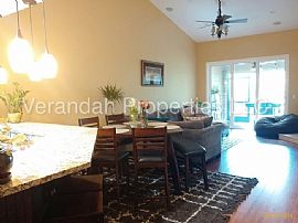 Single Family Home For Rent in Orlando, FL (Photo 2 of 12)