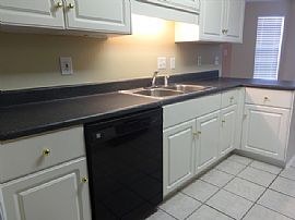 Single Family Home For Rent in Grovetown, GA (Photo 4 of 11)