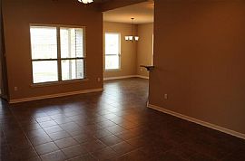 3 Bed , 2 Bath in Covington, LA (Photo 3 of 10)