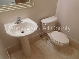 Single Family Home For Rent in Miramar, FL (Photo 5 of 8)