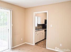 3 Beds 2 Baths in Hueytown, Al in Hueytown, AL (Photo 6 of 10)