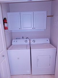 Comfortable 3 Bedroom Home in Portland, OR (Photo 11 of 12)