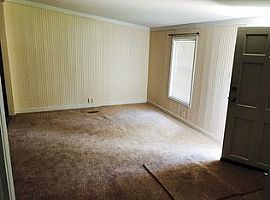 417 Holly Hill Rd, Richmond Hill, Ga 31324 3 Beds 2 Baths 1,200 in Richmond Hill, GA (Photo 2 of 8)