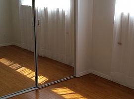  621 1/2 Sunset Ave, Venice, Ca 90291 2 Beds 1 Bath -- Sqft in Venice, CA (Photo 6 of 7)