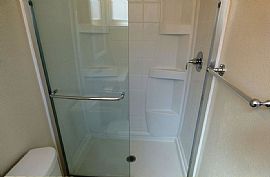 Immaculate 3bed 2bath With2 Car Garage in Sacramento, CA (Photo 9 of 12)