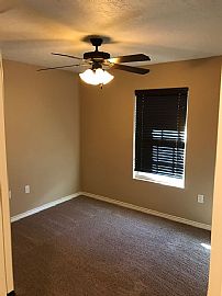 Elegant 3 Bedroom Home in Clovis, NM (Photo 4 of 11)