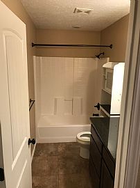 Elegant 3 Bedroom Home in Clovis, NM (Photo 7 of 11)