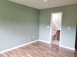 1391 W Point Dr, Mt Pleasant, Sc 29466 2 Beds 2 Baths 1,018 Sqf in Mount Pleasant, SC (Photo 4 of 12)