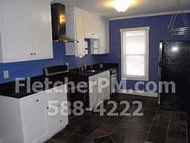 Single Family Home For Rent in Little Rock, AR (Photo 3 of 8)