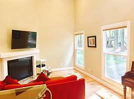  128 Lady Bug Ln, Chapel Hill, Nc 27516 3 Beds 1.5 Baths 1,228  in Chapel Hill, NC (Photo 3 of 5)