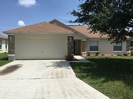 4026 Oak Preserve Drive Winter Haven, Fl 33880 in Winter Haven, FL