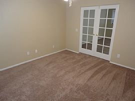 Single Family Home For Rent in Tucson, AZ (Photo 4 of 12)