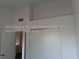 Single Family Home For Rent in Glendale, AZ (Photo 9 of 12)