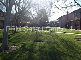 Single Family Home For Rent in Concord, CA (Photo 3 of 10)