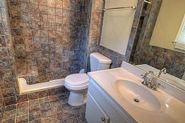 3 Bed, 2.0 Bath, $950 in Bartlett, TN (Photo 7 of 11)