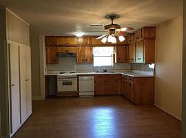  19439 Keenan Cut Off Rd, Montgomery, Tx 77316 3 Beds 2.5 Baths in Montgomery, TX (Photo 3 of 5)