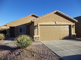 Single Family Home For Rent in Youngtown, AZ