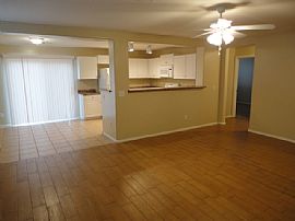 Single Family Home For Rent in Youngtown, AZ (Photo 3 of 10)