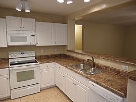 Single Family Home For Rent in Youngtown, AZ (Photo 6 of 10)