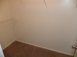 Single Family Home For Rent in Youngtown, AZ (Photo 9 of 10)