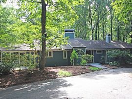 1 Hiawatha Dr, Greenville, Sc 29615 4 Beds 2.5 Baths 3,000 Sqft in Greenville, SC