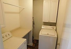 1118 Lakewood Dr, Montgomery, Al 36109 in Montgomery, AL (Photo 4 of 7)