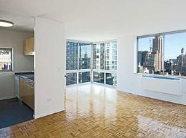 You Can Text Me at 805 242-1345 in Manhattan, NY