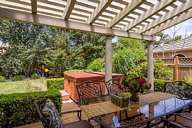 Masterly Designed 4 Bedroom Home in Eugene, OR (Photo 11 of 12)