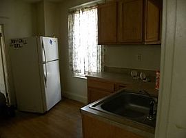 204 E 24th St, Covington, Ky 41014 1 Bed 1 Bath -- Sqft in Covington, KY (Photo 5 of 8)