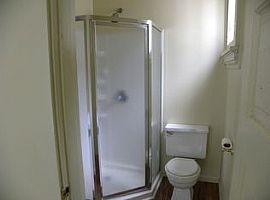 204 E 24th St, Covington, Ky 41014 1 Bed 1 Bath -- Sqft in Covington, KY (Photo 8 of 8)