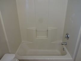 Single Family Home For Rent in Jacksonville, FL (Photo 11 of 12)