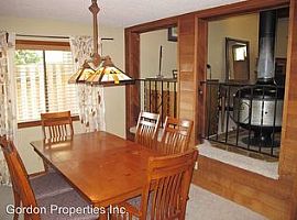 18130 Ridgegate Ct, Gladstone, Or 97027 4 Beds 2.5 Baths 2,614  in Gladstone, OR (Photo 8 of 11)