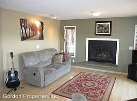 18130 Ridgegate Ct, Gladstone, Or 97027 4 Beds 2.5 Baths 2,614  in Gladstone, OR (Photo 9 of 11)