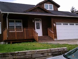 Queen St Seaside, Or 97138 3 Beds 2.5 Baths 1,940 Sqft in Seaside, OR