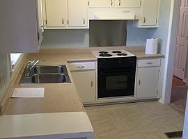 3012 Thurman Rd Sw, Huntsville, Al 35805 3beds 1.5baths 1,250sq in Huntsville, AL (Photo 5 of 9)