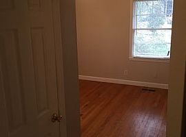 3012 Thurman Rd Sw, Huntsville, Al 35805 3beds 1.5baths 1,250sq in Huntsville, AL (Photo 7 of 9)