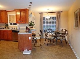 105 Silkyscale Cir Ne, Meridianville, Al 35759 3 Beds 2 Baths  in Meridianville, AL (Photo 5 of 7)
