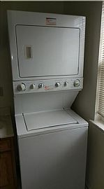 4 Bedroom Home with Easy Access to 1-95 in Wilmington, DE (Photo 11 of 12)