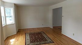 4 Bedroom Home with Easy Access to 1-95 in Wilmington, DE (Photo 2 of 12)