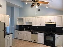 3 Beds 2.5 Baths in Airmont, Ny in Airmont, NY (Photo 5 of 7)