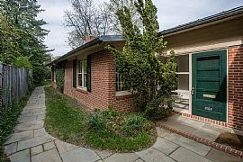 Serene 4 Bedroom Home in Woodley Park in Washington, DC