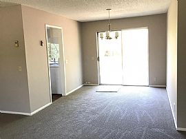 Beautiful 2 Story 4 Bedroom Home in Santa Barbara, CA (Photo 6 of 9)