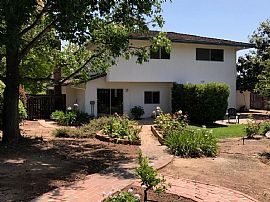 Beautiful 2 Story 4 Bedroom Home in Santa Barbara, CA (Photo 9 of 9)