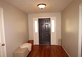 2912 Beringer Dr, Fayetteville, Nc 28306 5 Beds 3 Baths 2,800 S in Fayetteville, NC (Photo 3 of 7)