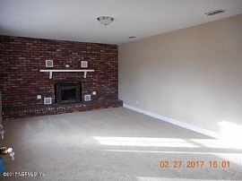 2 Beds 2.5 Baths 1,632 Sqft in Albertville, AL (Photo 3 of 4)