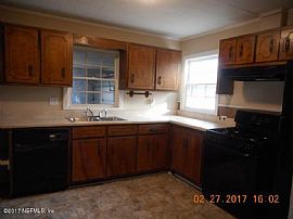 2 Beds 2.5 Baths 1,632 Sqft in Albertville, AL (Photo 4 of 4)