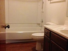 4253 The Oaks Dr, Raleigh, Nc 27606 2 Beds 1.5 Baths 998 Sqft in Raleigh, NC (Photo 8 of 8)