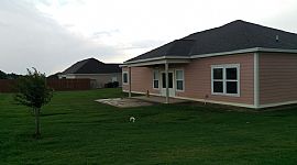 Beautiful 3 Bedroom Home in Headland, AL (Photo 10 of 10)